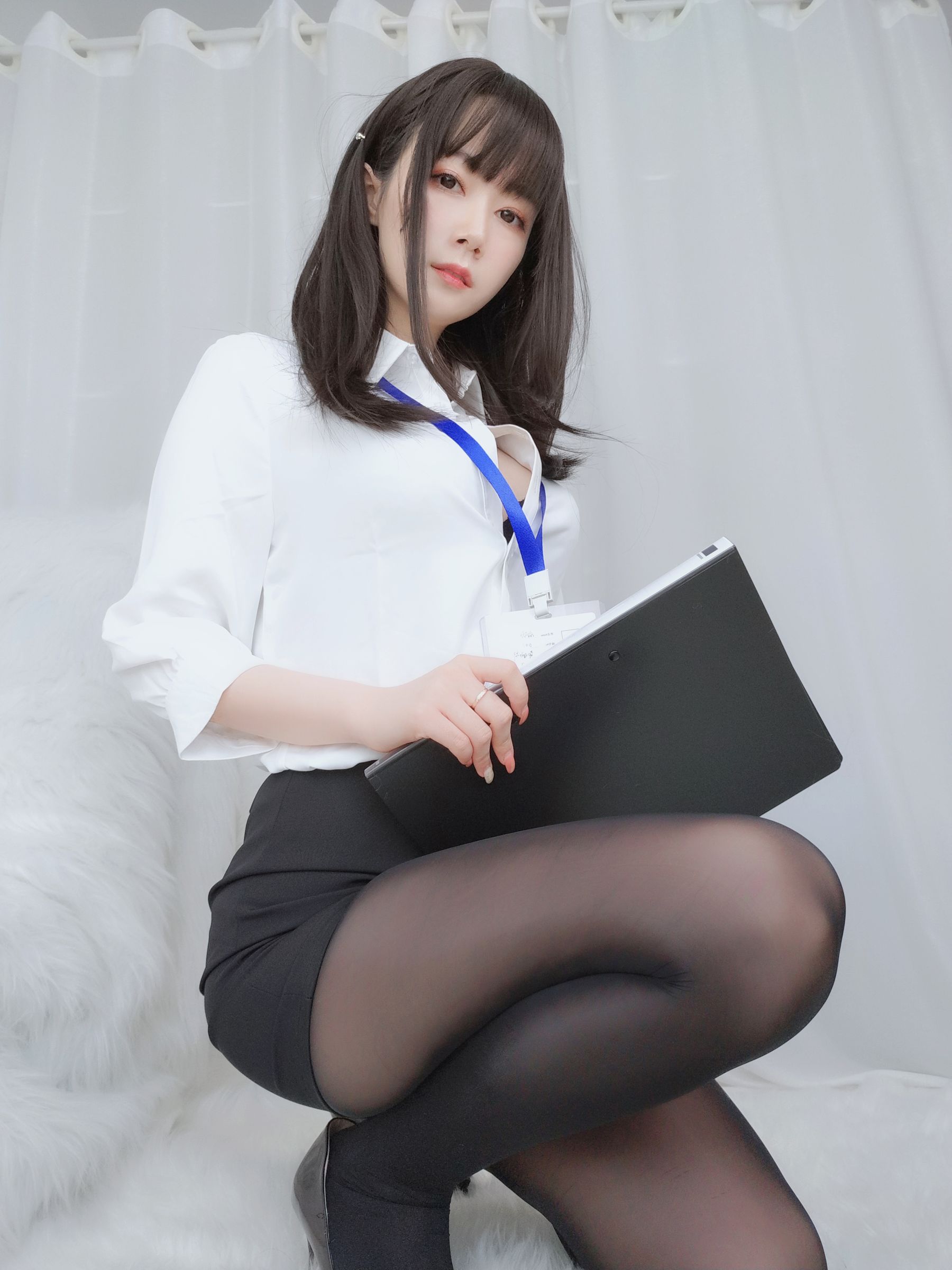 Coser小姐姐白银81–制服写真插图2